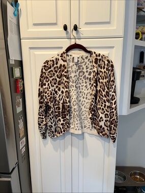 Chicos Shawl Sweater with Sleeves. Animal Print Size 12